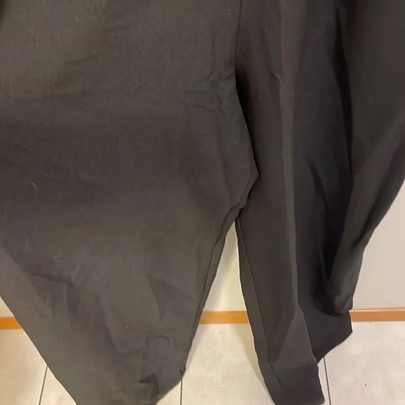 JULIA Jordan woman’s black jumpsuit - Picture 8 of 16